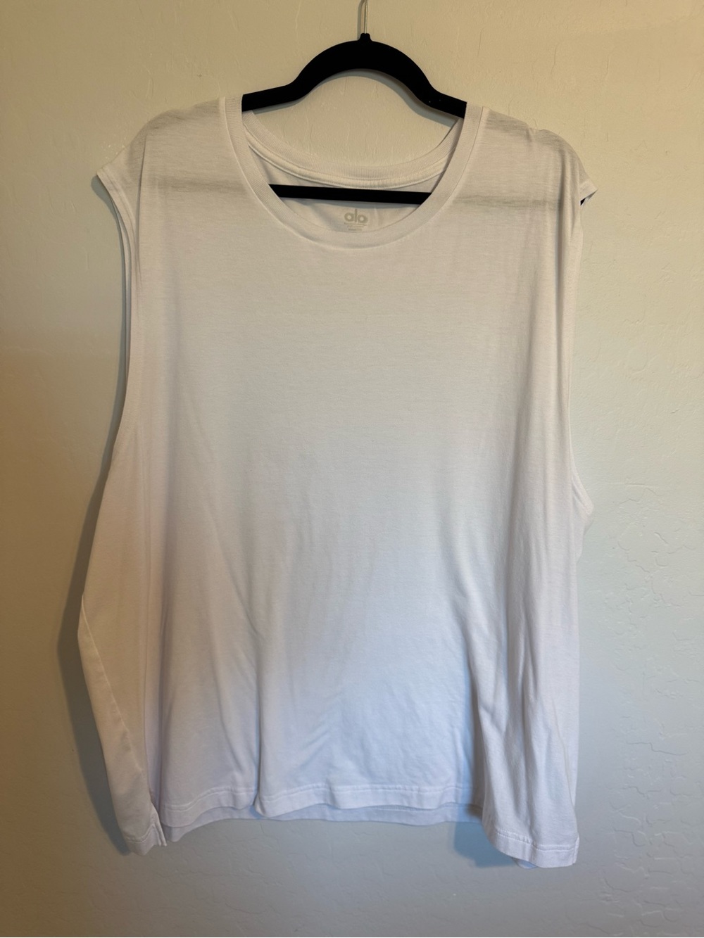 ALO Yoga White Sleeveless Crewneck Tank